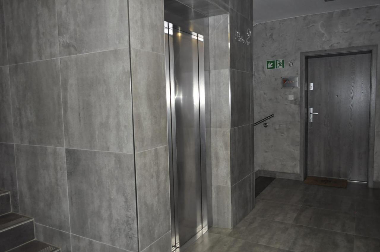 Apartament w Centrum Zielona Góra Zewnętrze zdjęcie